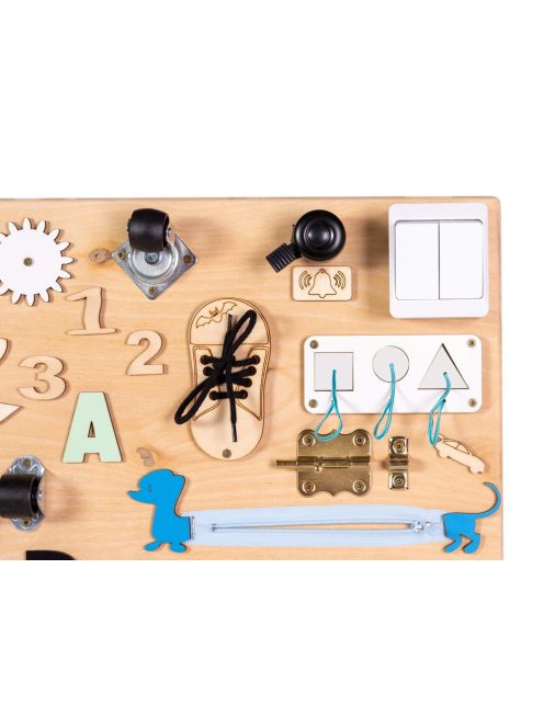 Moni Toys Montessori matatófal közép 50x37,5cm órás, fiús