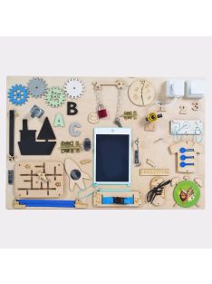 Moni Toys Montessori matatófal nagy fiús