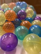 Pilsan 100dbos 6 cmes csillogós labda GLITTERES