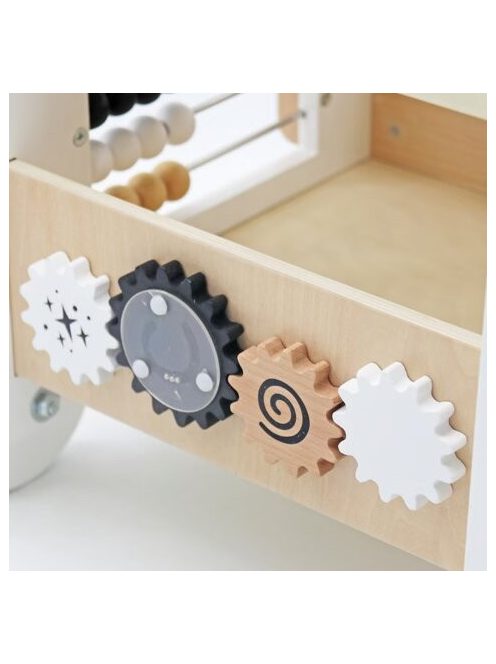 MONI fa járássegítő kocka