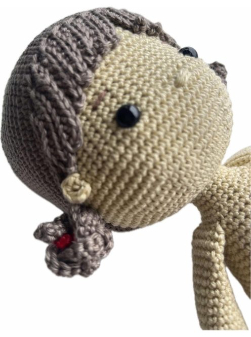Kézzel Horgolt Ölelhető baba levehető ruhával 33 cm  - Amigurumi